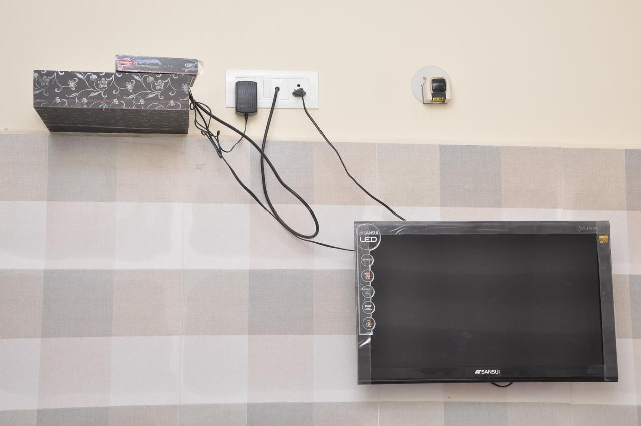 Addhuri Comforts Inn Mysore Esterno foto